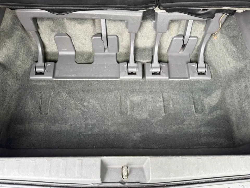 2017 Toyota Sienna 3rd Gen - Image 4 of 6