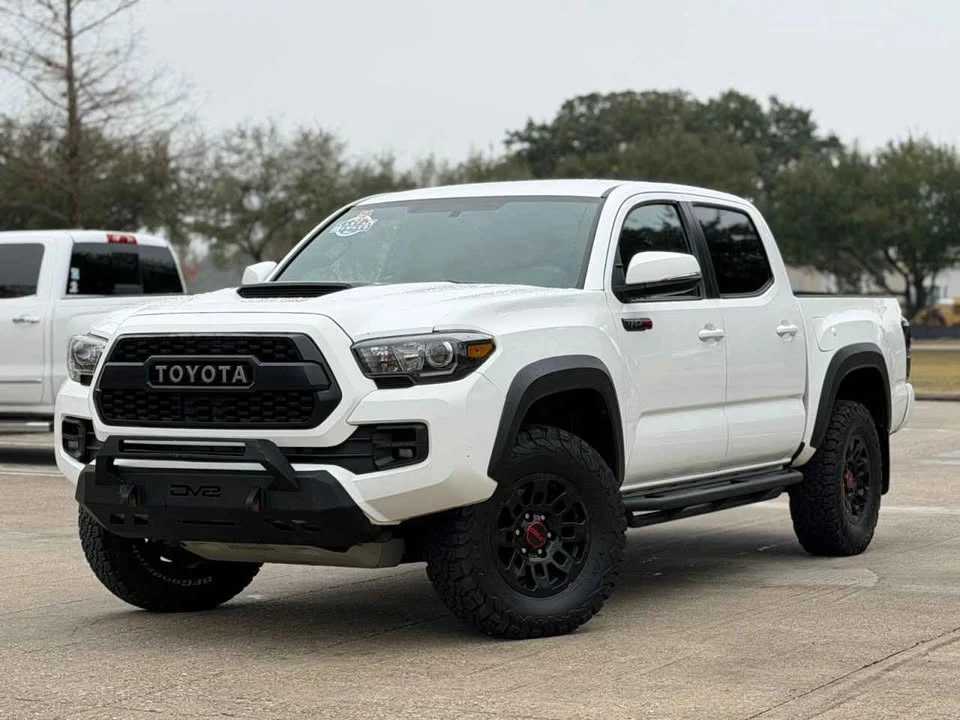 2017 Toyota Tacoma 3rd Gen - Image 3 of 9