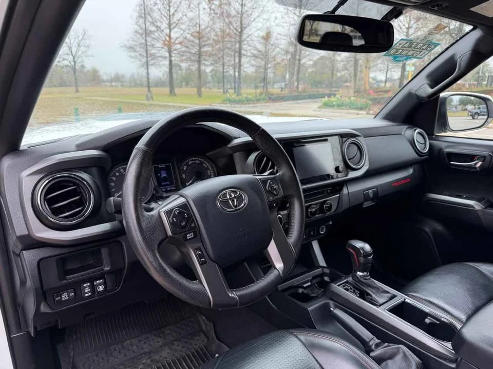2017 Toyota Tacoma 3rd Gen - Image 6 of 9