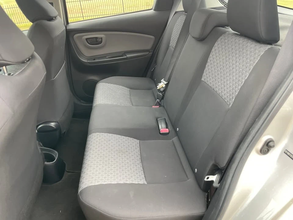 2017 Toyota Yaris - Image 16 of 20