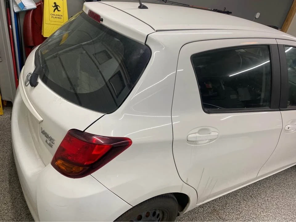 2017 Toyota Yaris - Image 2 of 6
