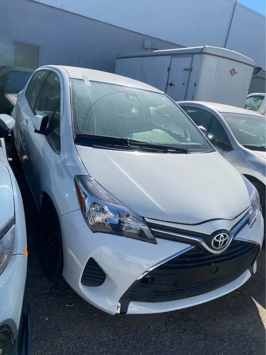 2017 Toyota Yaris - Image 6 of 6