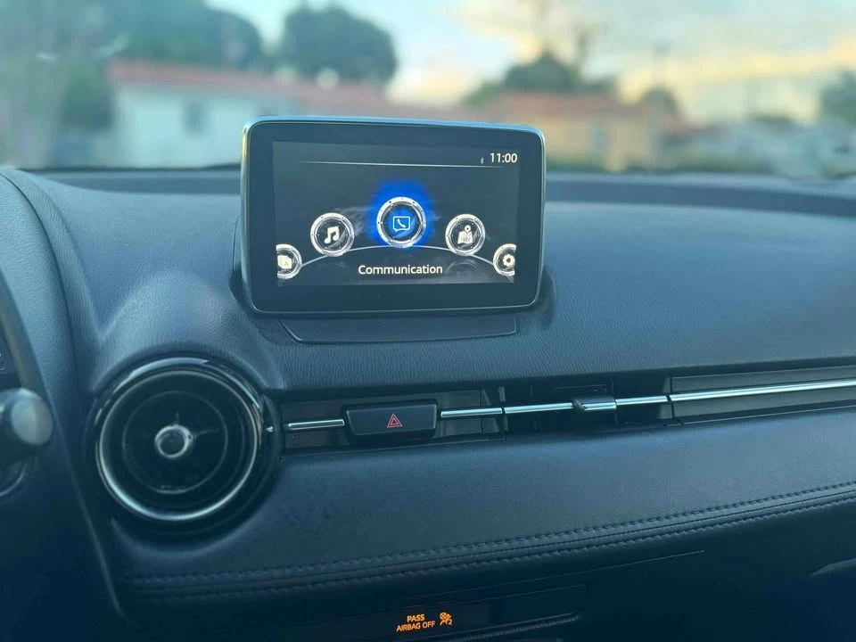 2017 Toyota Yaris - Image 4 of 12