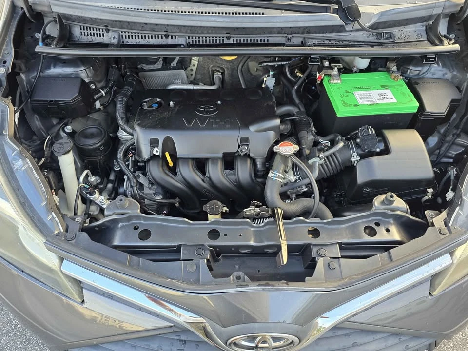2017 Toyota Yaris - Image 12 of 12