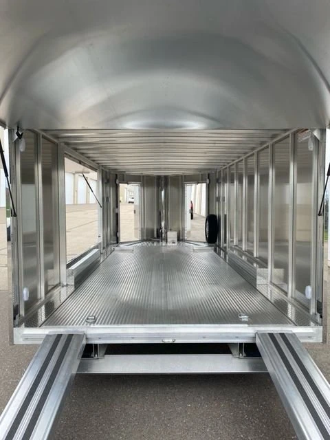 2017 Porsche - Image 17 of 27