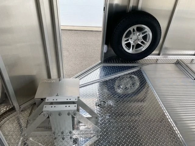 2017 Porsche - Image 21 of 27