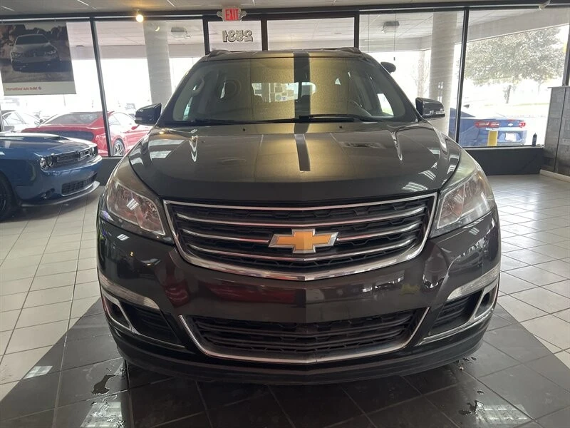 2017 Chevrolet Traverse - Image 3 of 4