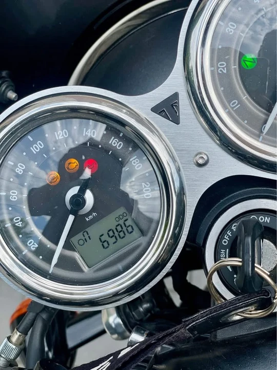 2017 Triumph New Bonneville - Image 3 of 6