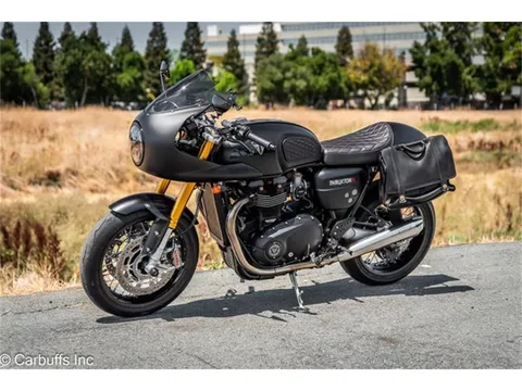 2017 Triumph Thruxton 1200 R Cafe Racer