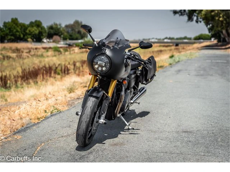2017 Triumph Thruxton - Image 2 of 31