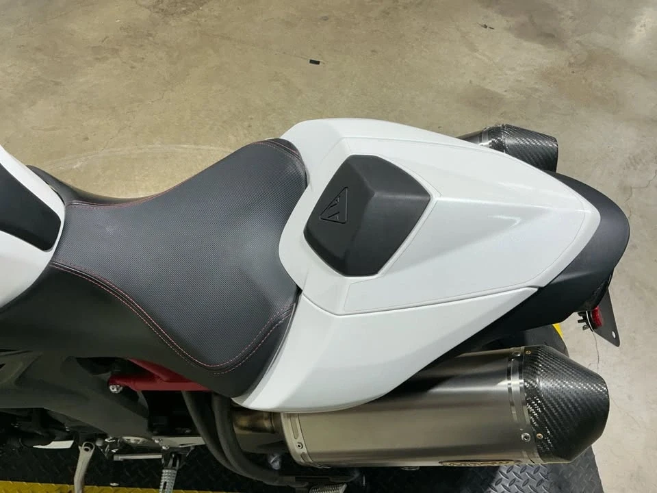 2017 Triumph Speed Triple - Image 10 of 15