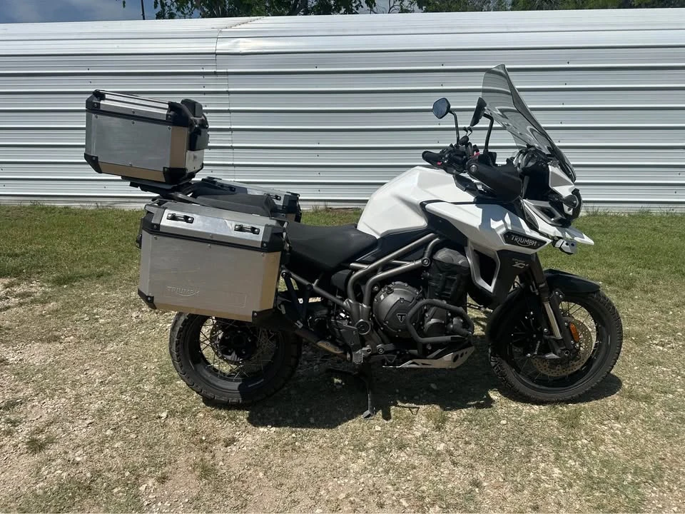 2017 Triumph Tiger (Triumph Motorcycles) - Image 5 of 9