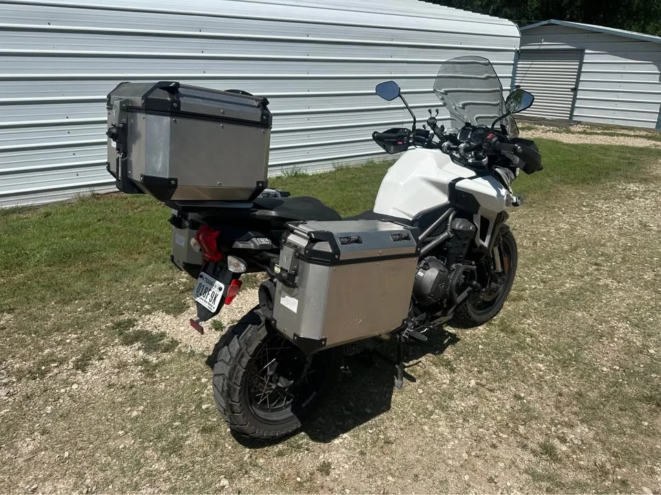 2017 Triumph Tiger (Triumph Motorcycles) - Image 4 of 9