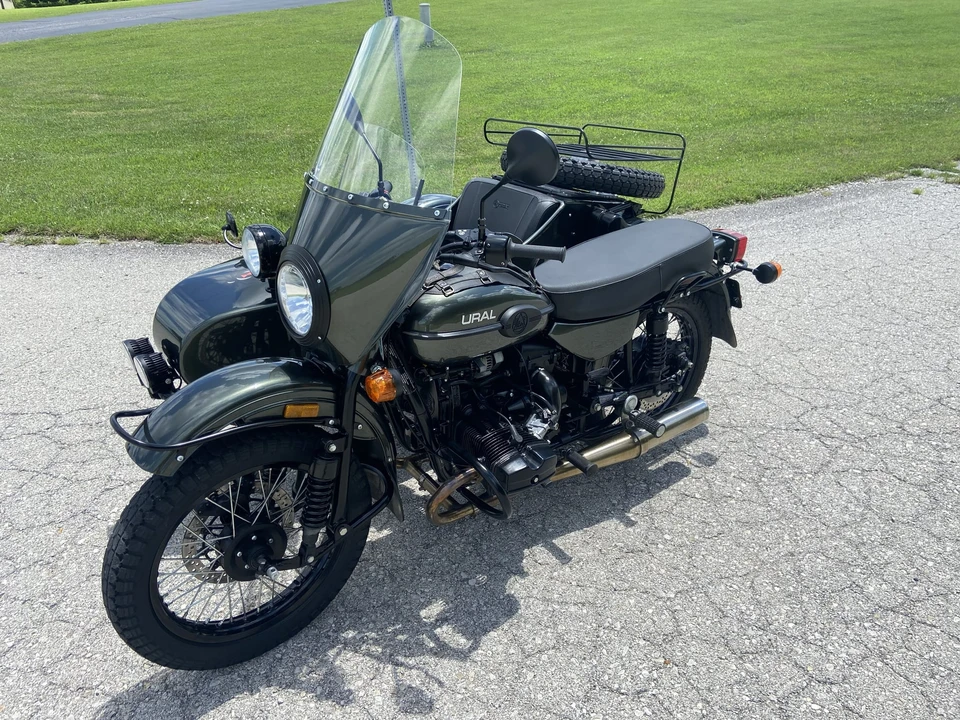 2017 Ural Gear Up - Image 2 of 31