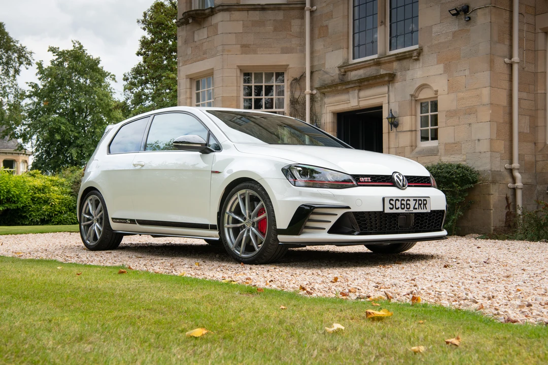 2017 Volkswagen GTI Mk7 - Image 9 of 31