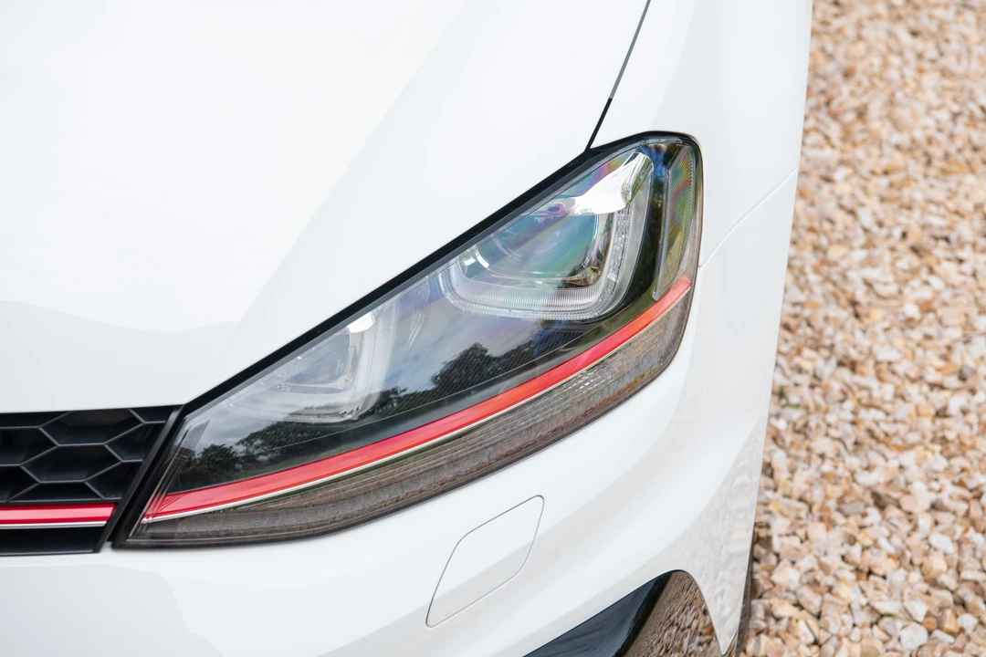 2017 Volkswagen GTI Mk7 - Image 23 of 31