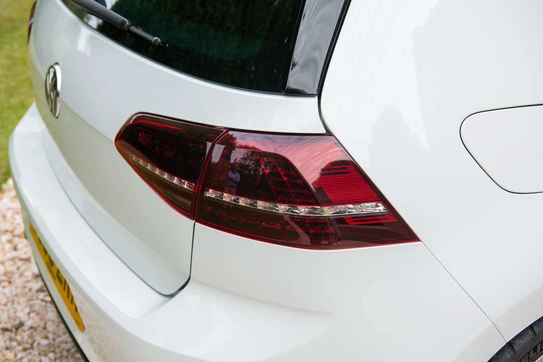 2017 Volkswagen GTI Mk7 - Image 27 of 31