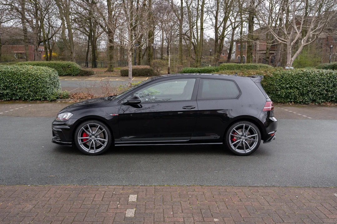 2017 Volkswagen GTI Mk7 - Image 17 of 31