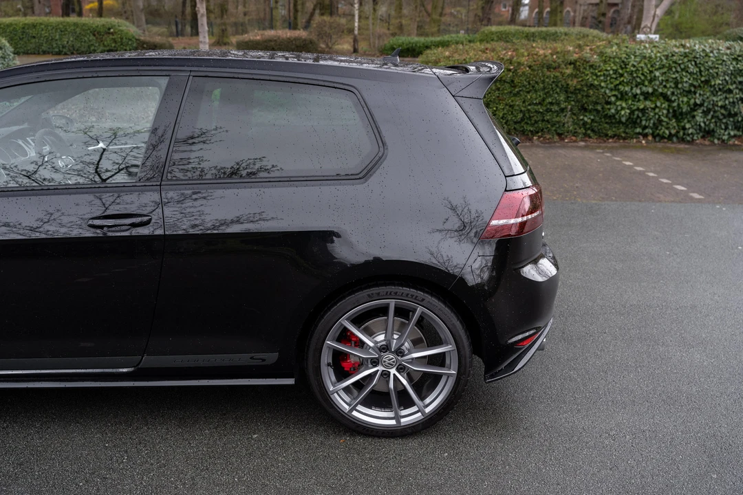 2017 Volkswagen GTI Mk7 - Image 19 of 31