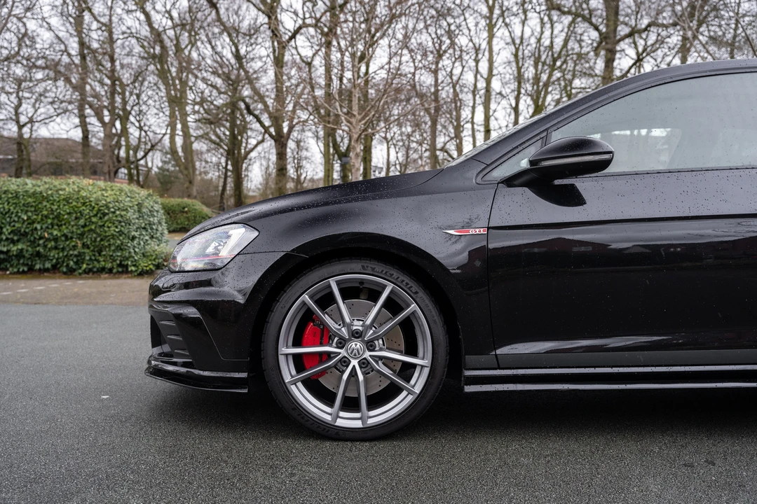 2017 Volkswagen GTI Mk7 - Image 11 of 31