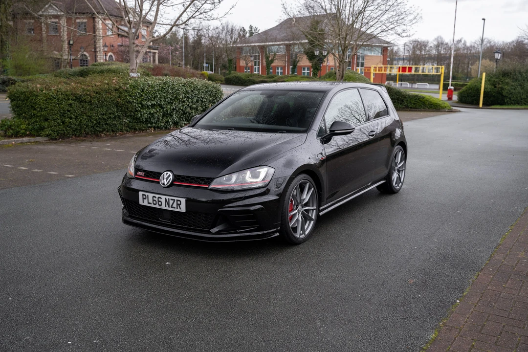 2017 Volkswagen GTI Mk7 - Image 4 of 31