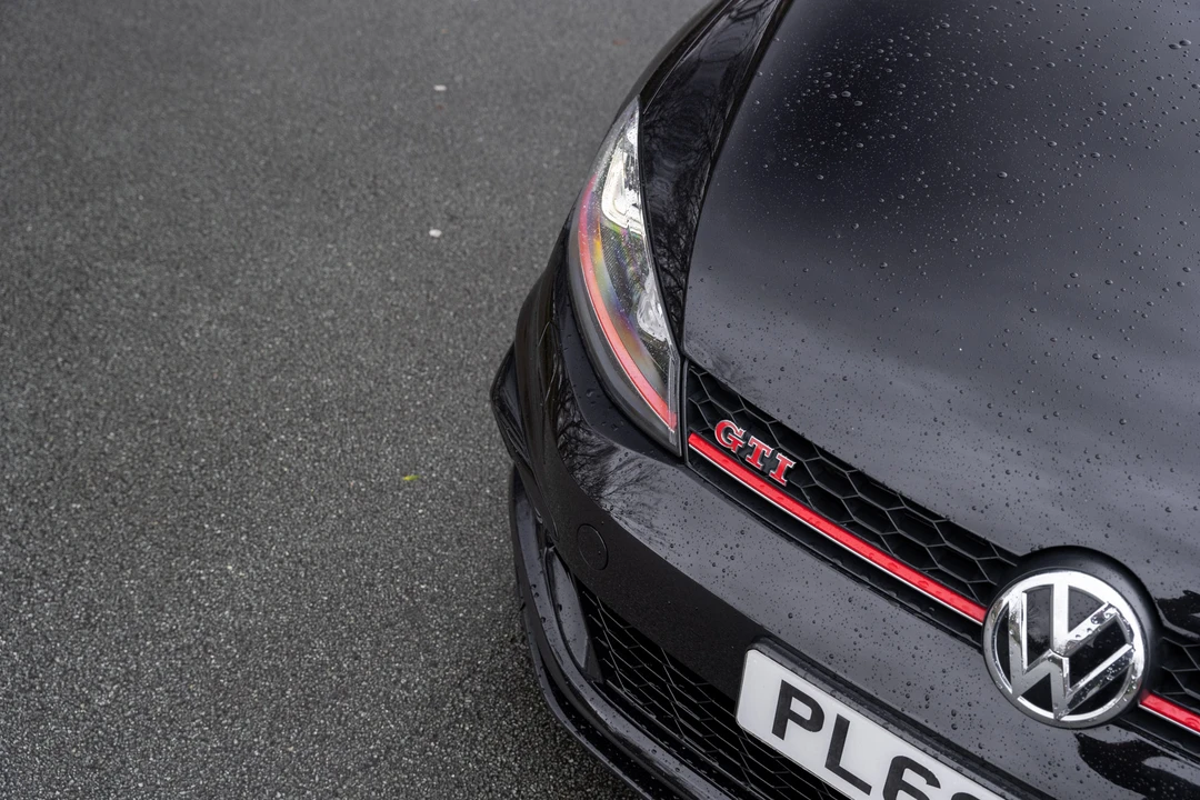 2017 Volkswagen GTI Mk7 - Image 24 of 31