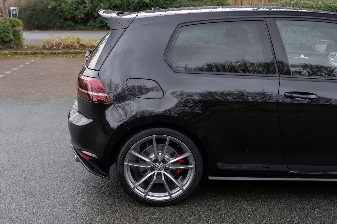 2017 Volkswagen GTI Mk7 - Image 30 of 31