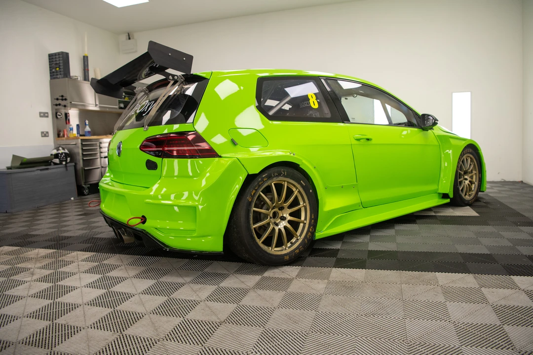2017 Volkswagen GTI Mk7 - Image 15 of 31