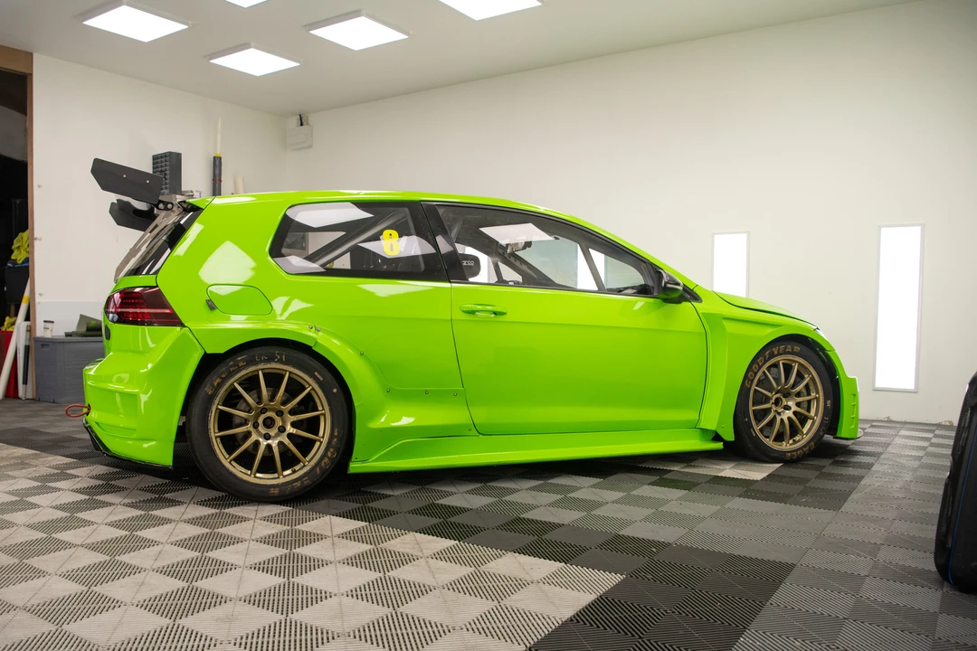 2017 Volkswagen GTI Mk7 - Image 14 of 31