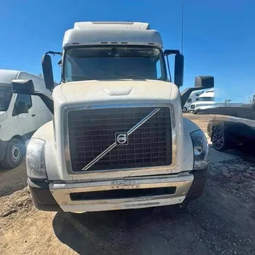 2017 Volvo VNL