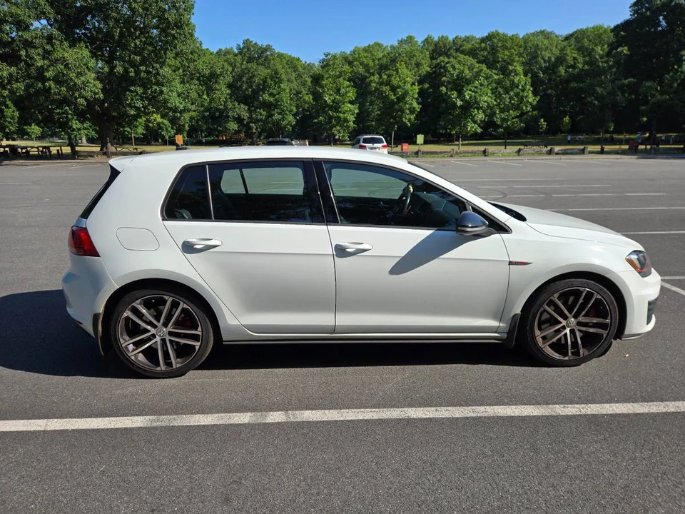 2017 Volkswagen GTI Mk7 - Image 7 of 15