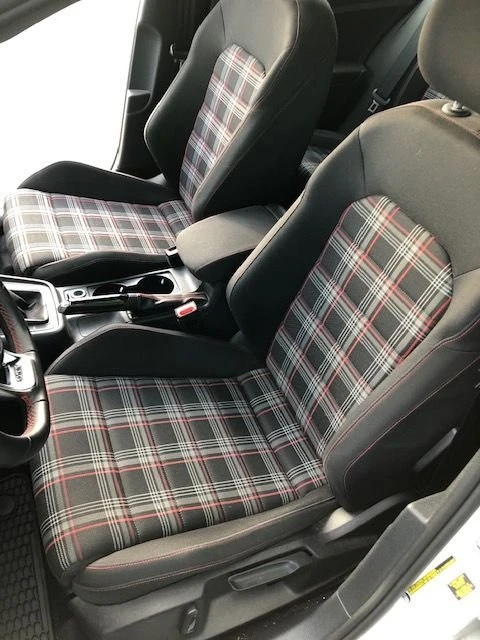 2017 Volkswagen GTI Mk7 - Image 6 of 6