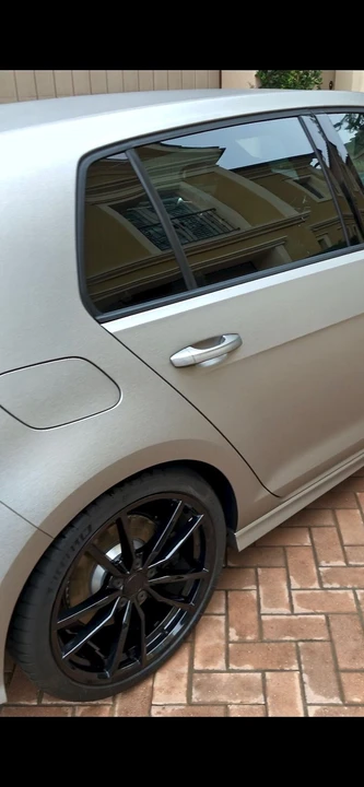 2017 Volkswagen Golf R Mk7 - Image 3 of 3