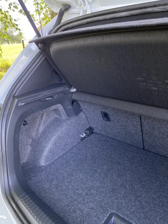 2017 Volkswagen Polo - Image 10 of 31