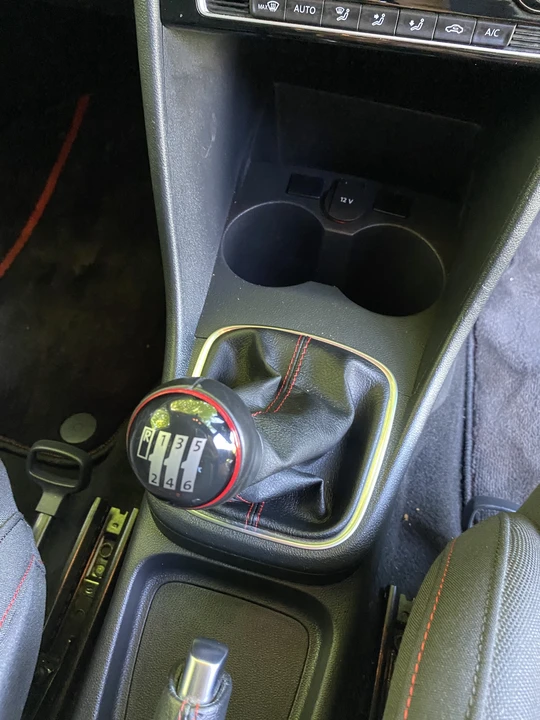 2017 Volkswagen Polo - Image 17 of 31