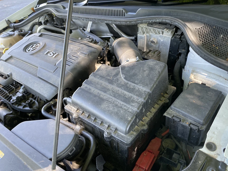 2017 Volkswagen Polo - Image 29 of 31