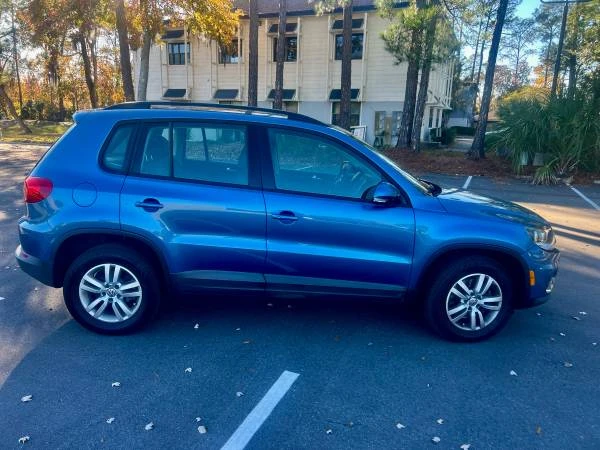 2017 Volkswagen Tiguan - Image 6 of 17