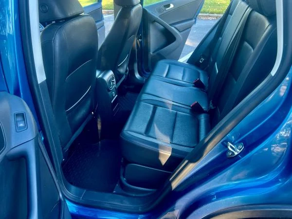 2017 Volkswagen Tiguan - Image 14 of 17