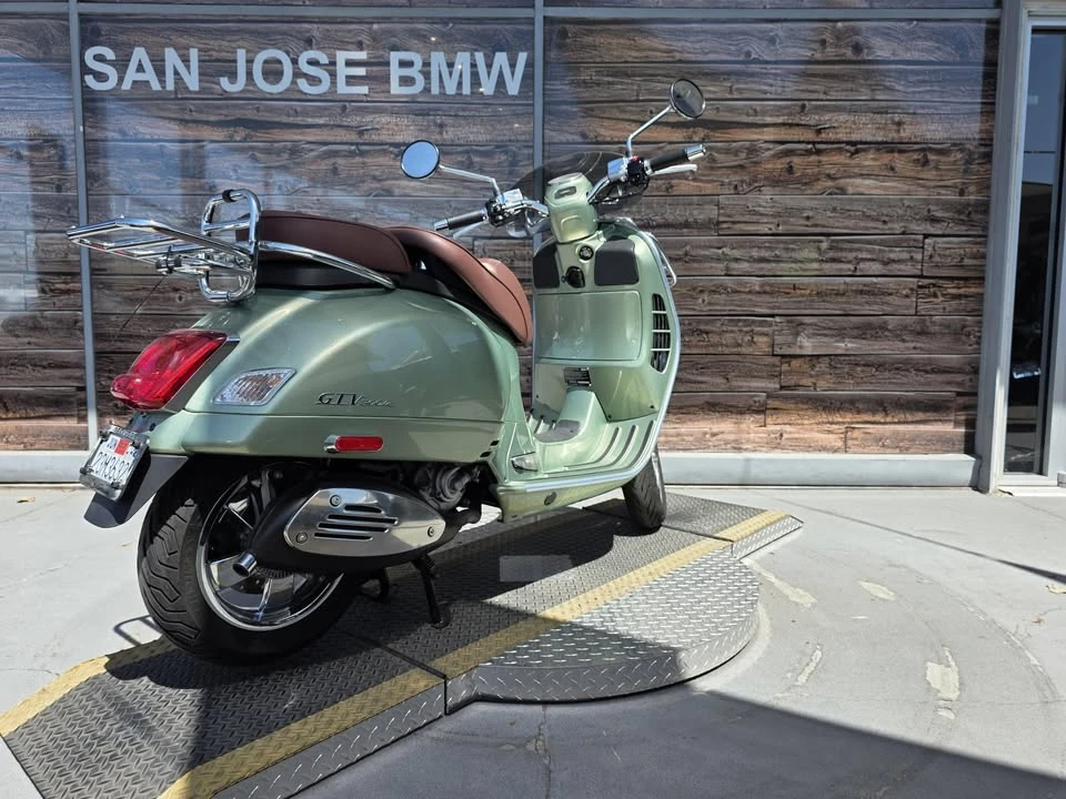 2017 Vespa Sei & PX & ET & LX & GT - Image 8 of 12