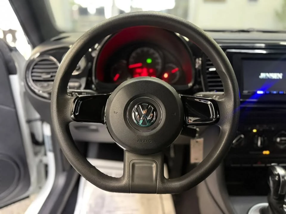 2017 Volkswagen A5 Beetle - Image 18 of 20