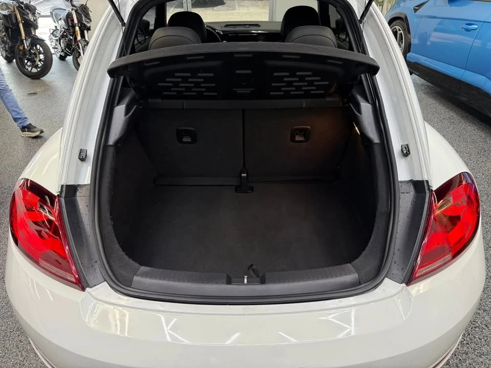 2017 Volkswagen A5 Beetle - Image 14 of 20