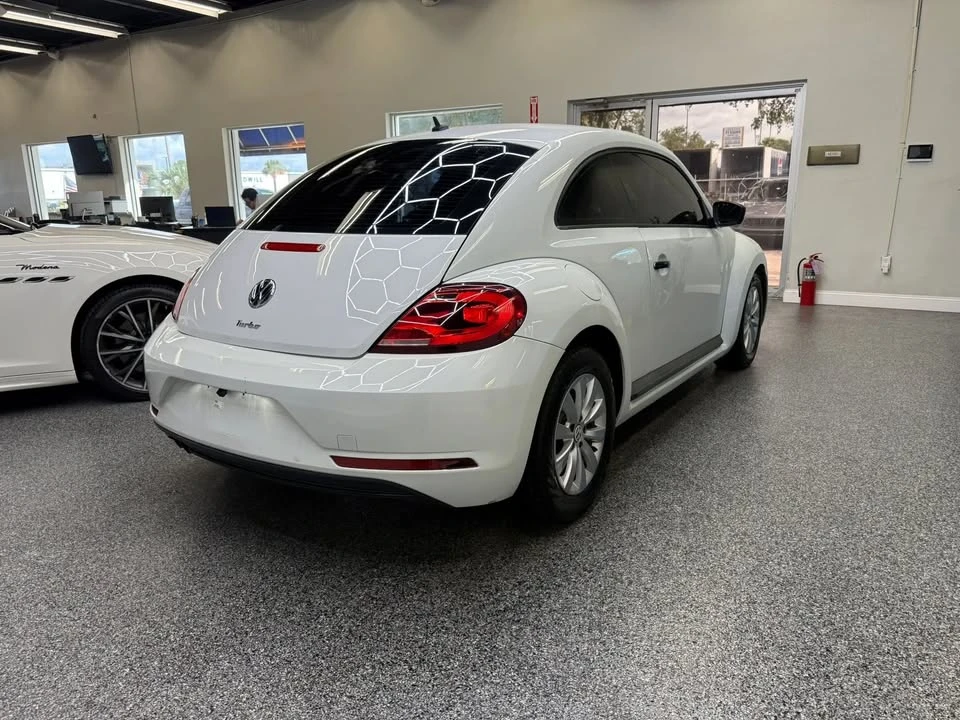 2017 Volkswagen A5 Beetle - Image 6 of 20
