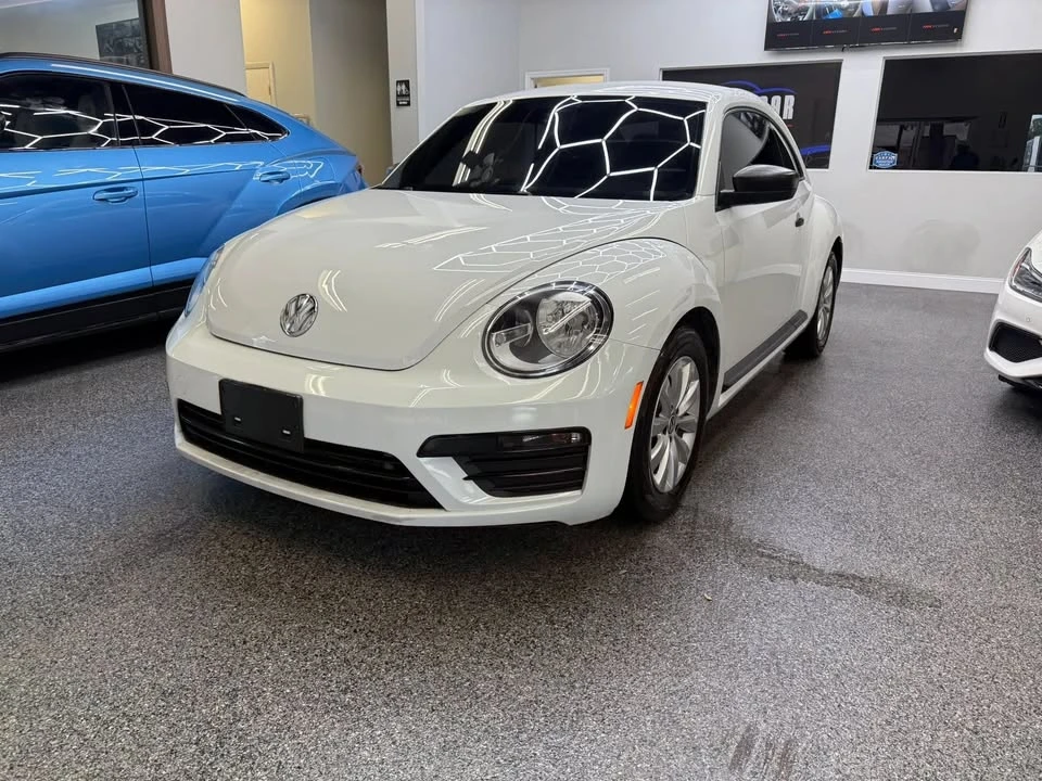 2017 Volkswagen A5 Beetle - Image 3 of 20