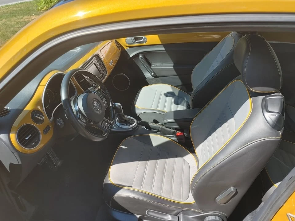 2017 Volkswagen A5 Beetle - Image 3 of 12