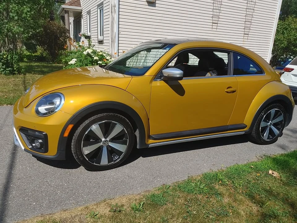 2017 Volkswagen A5 Beetle - Image 9 of 12