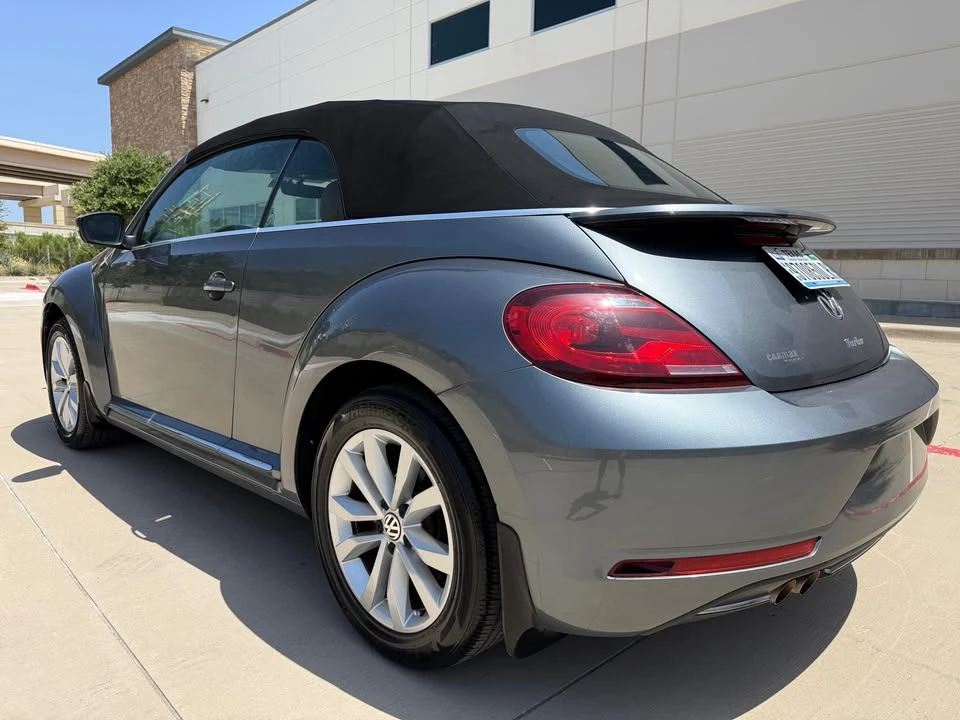 2017 Volkswagen A5 Beetle - Image 3 of 19