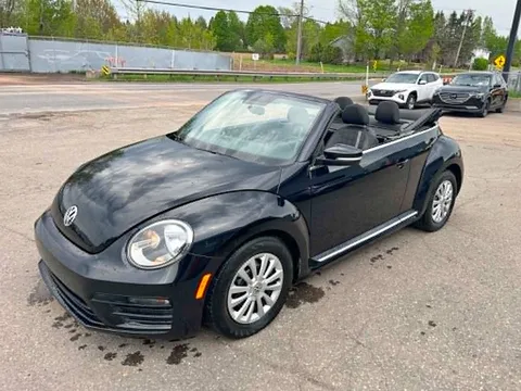 2017 Volkswagen Beetle Cabriolet 1.8T
