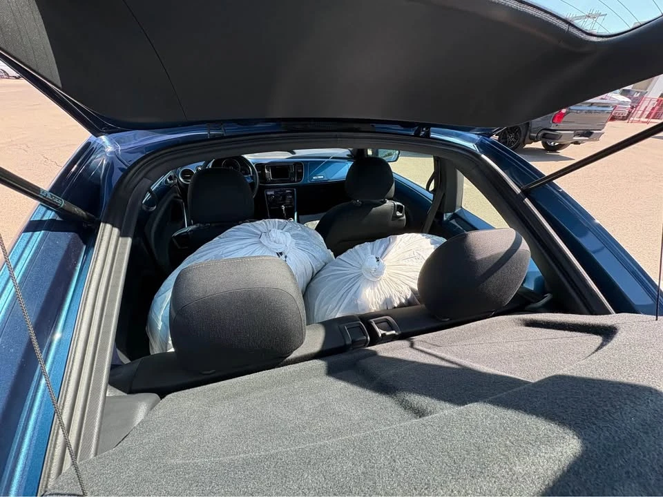2017 Volkswagen A5 Beetle - Image 8 of 8