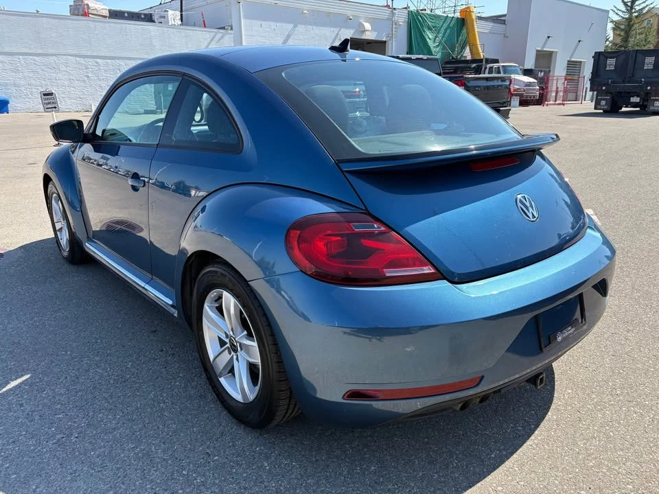 2017 Volkswagen A5 Beetle - Image 2 of 8
