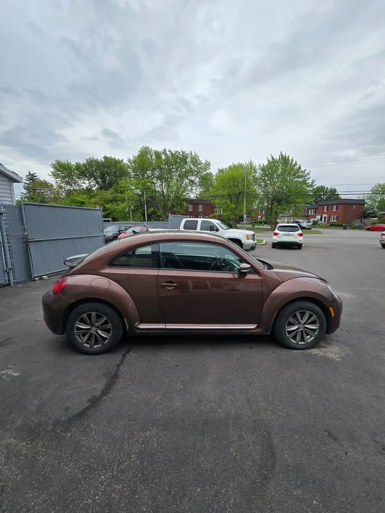 2017 Volkswagen A5 Beetle - Image 3 of 9